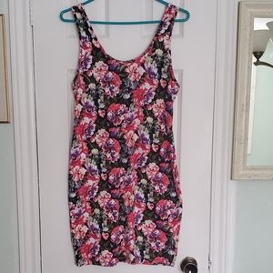 Material Girl - Fitted Floral Dress